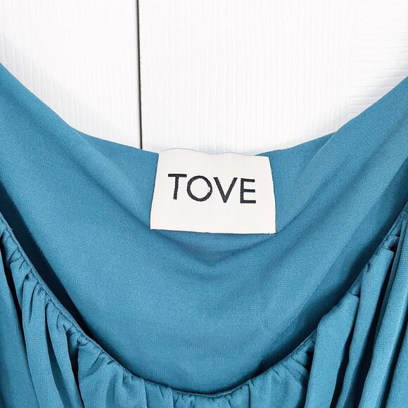 TOVE Riley Ruched Jersey Midi Dress - Picture 6 of 8